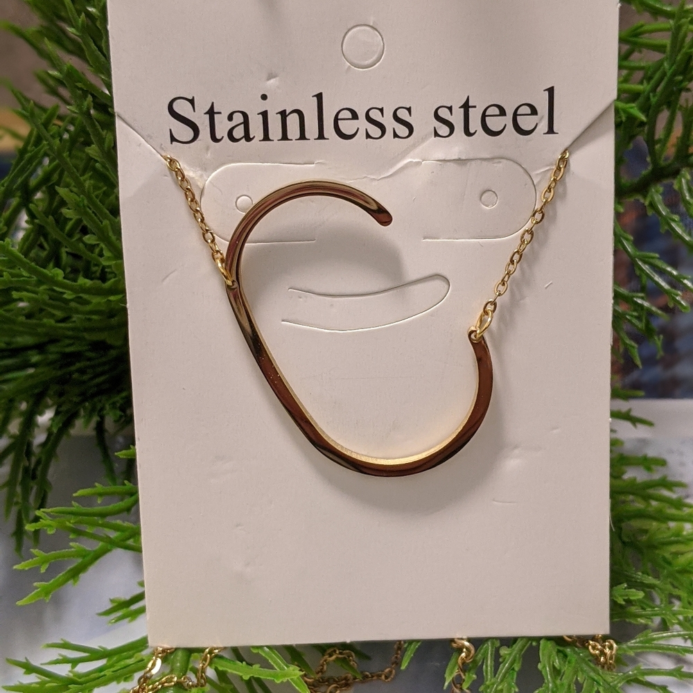 stainless steel initial necklace NEW - Picture 3 of 4